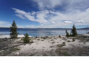 07-Yellowstone-Lake